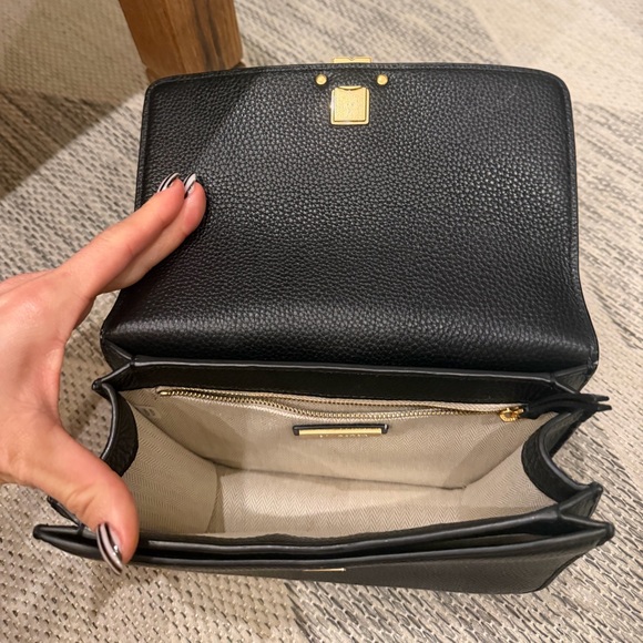 Tory Burch Britten Small Adjustable Shoulder Bag BLACK - Picture 5 of 9